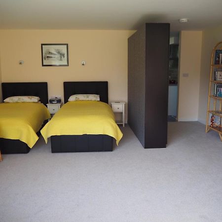 Truro Apartment In A Stunning Quiet Location מראה חיצוני תמונה
