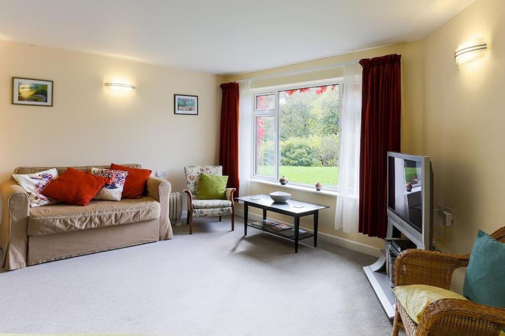 Truro Apartment In A Stunning Quiet Location מראה חיצוני תמונה